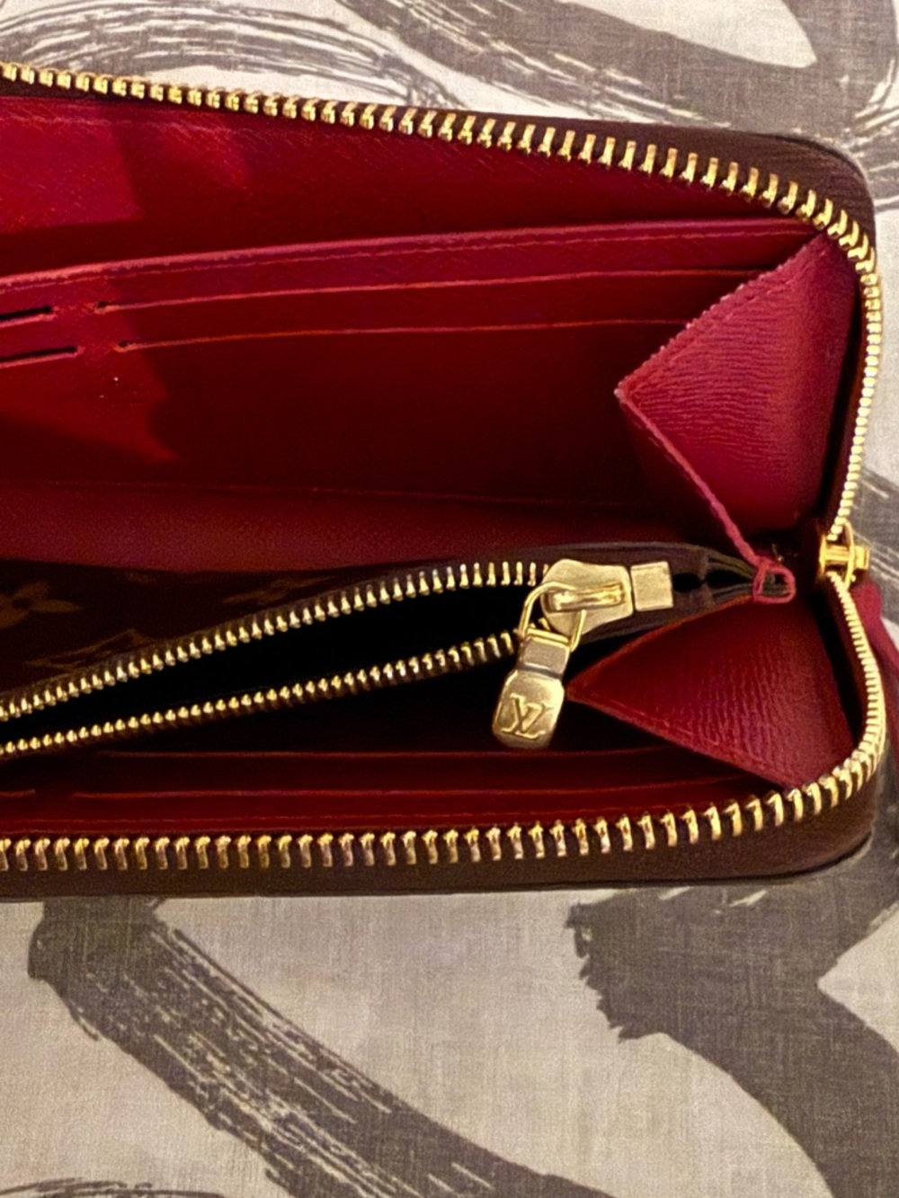 Louis Vuitton Monogram Canvas Zip Around Wallet in Brown and Gold - Picture 4 of 6